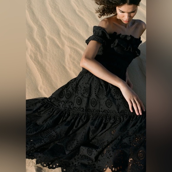 ZARA EMBROIDERED DRESS - Picture 2 of 7